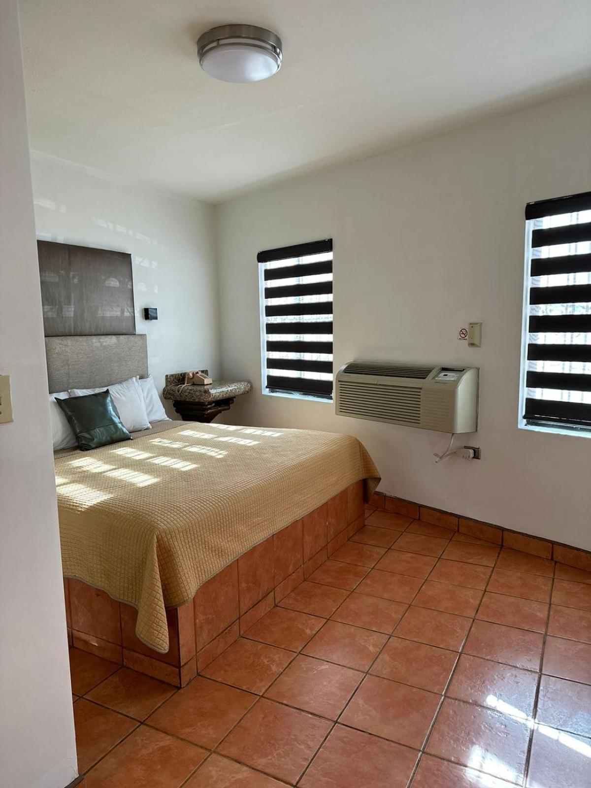 Hotel Colonial De Nogales Nogales  Eksteriør bilde