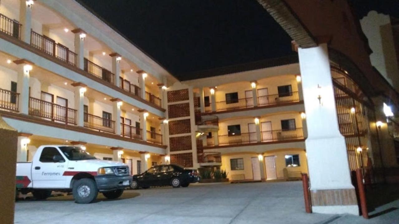 Hotel Colonial De Nogales Nogales  Eksteriør bilde